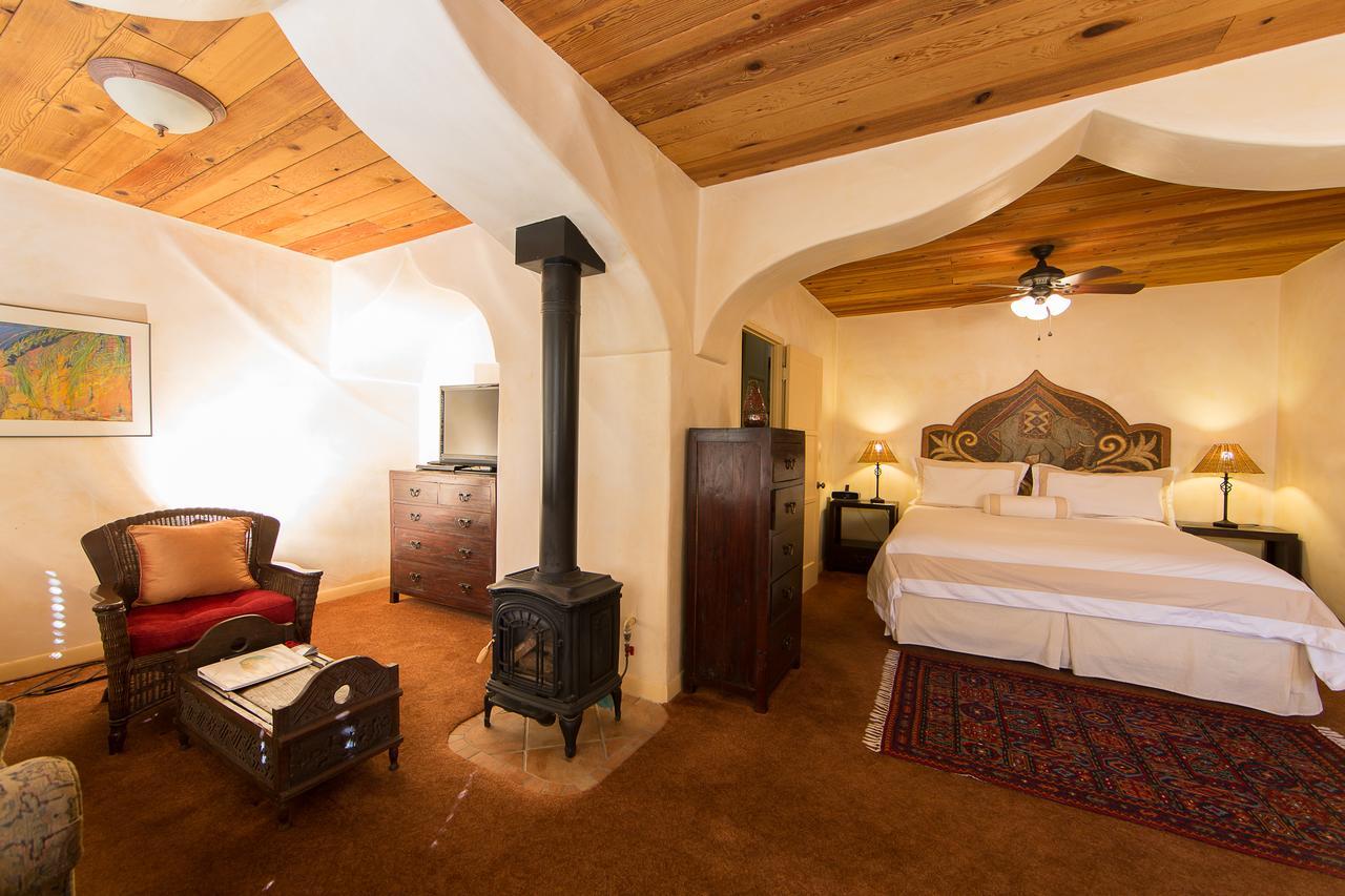 The Emerald Iguana Inn Ojai Exterior photo